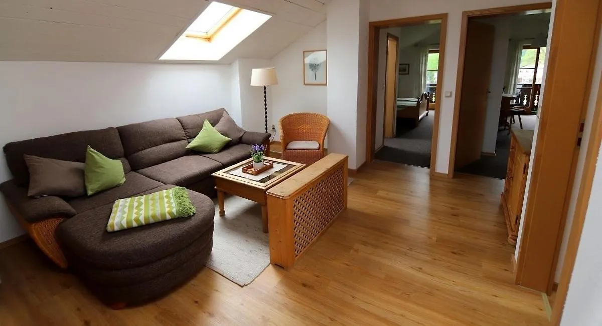 Apartment Gaestehaus Cafe Habersetzer Schwaigen